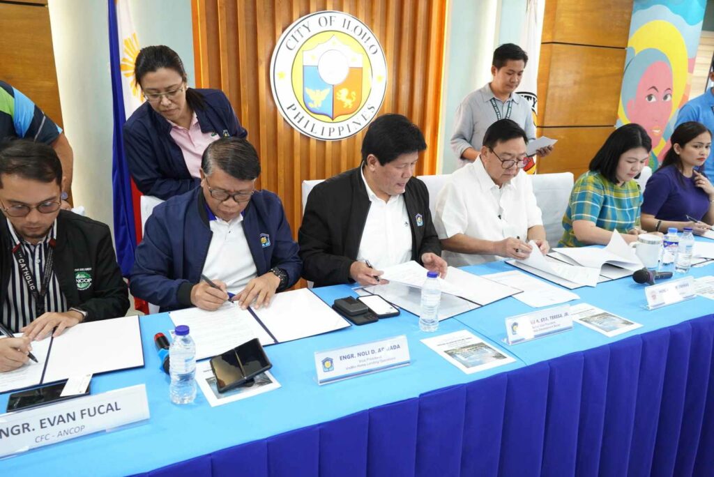 MOU signing with Pag-ibig and Iloilo City Gov't