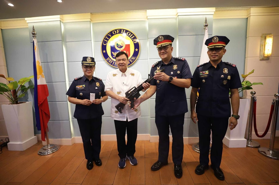 Iloilo City bolsters police force with new equipment ahead of Dinagyang